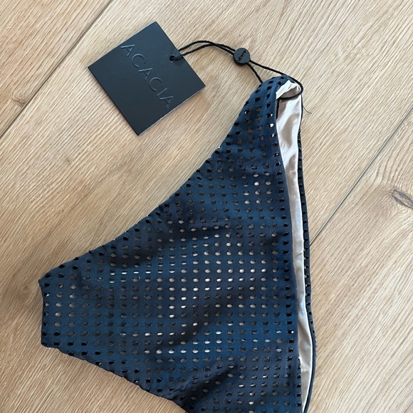 NWT 🖤 Acacia - Waikoloa Bottom- shadow mesh color - Picture 2 of 2